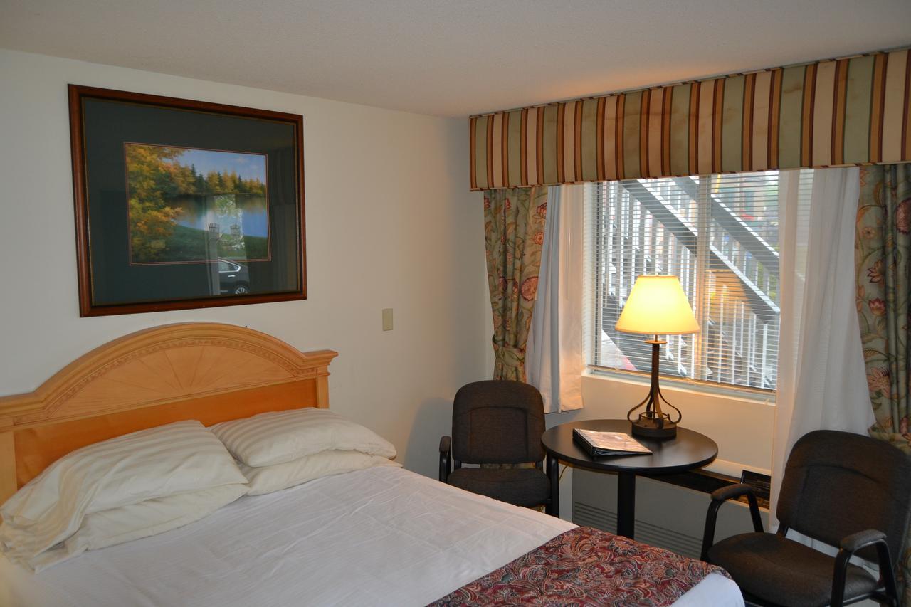 The Ship Motel Alexandria Bay Εξωτερικό φωτογραφία
