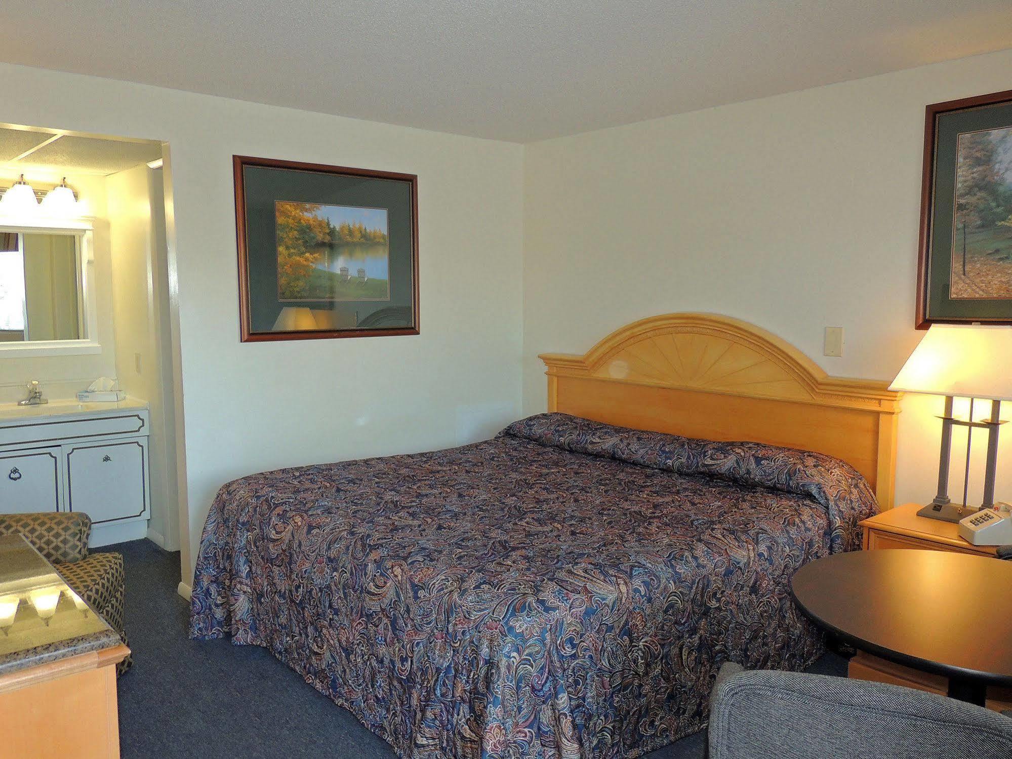 The Ship Motel Alexandria Bay Εξωτερικό φωτογραφία