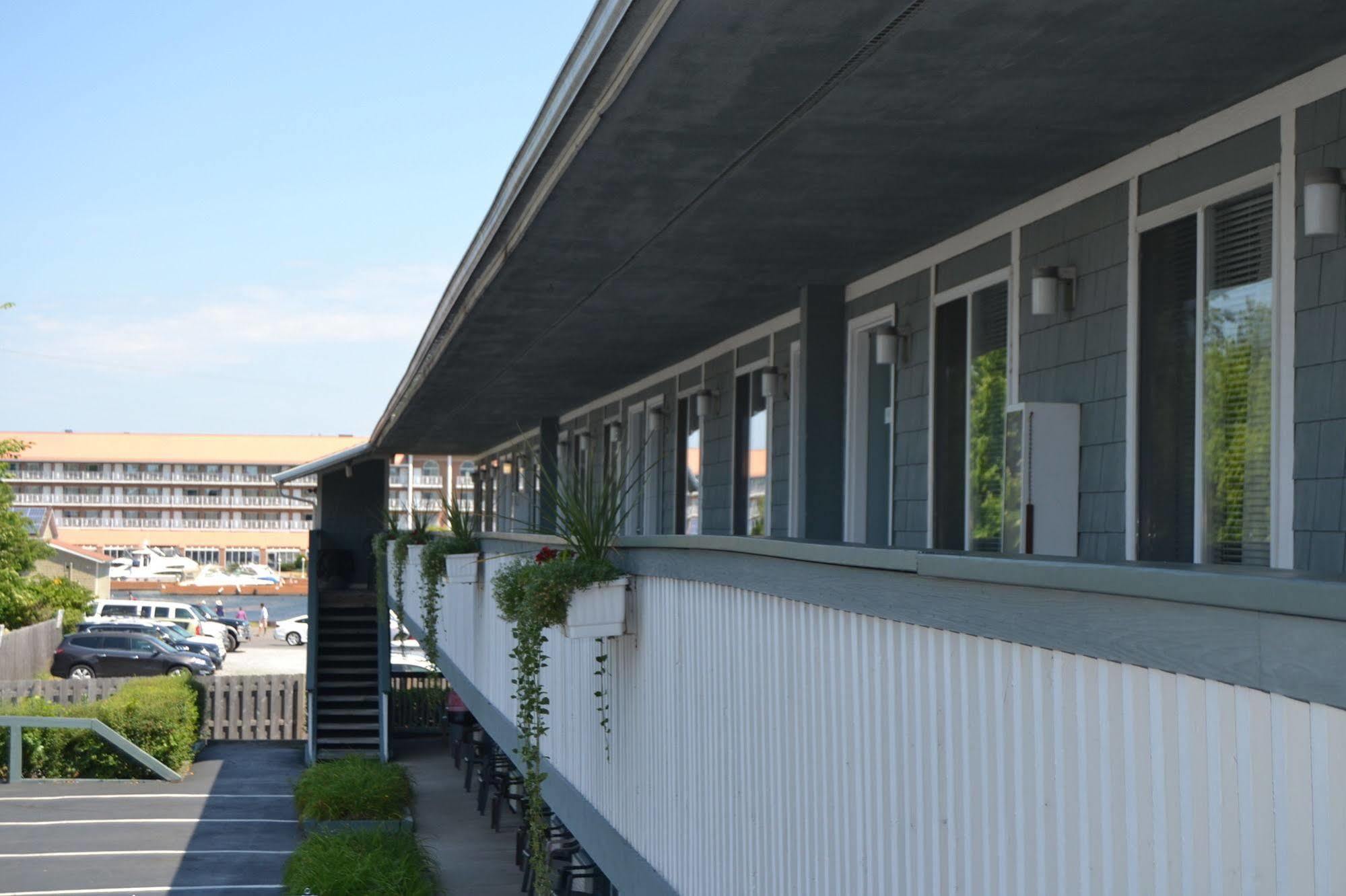 The Ship Motel Alexandria Bay Εξωτερικό φωτογραφία